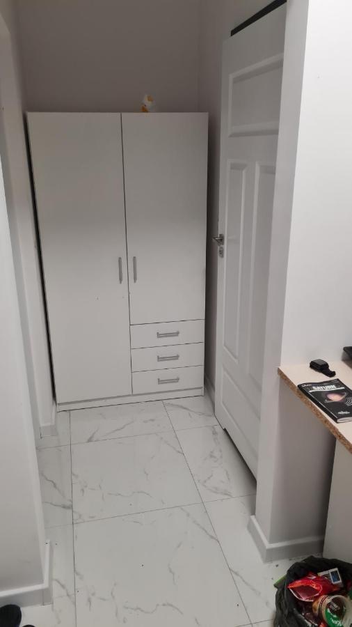 Rmf Naworol 10,,,, Wjazd Od Nr 6 Apartment Szczecin Exterior photo